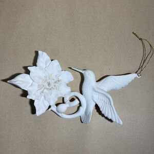 VTG Rare Humming Bird Flower & Lady‎ Bug Christmas Ornament White Ceramic EUC